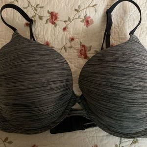 Victoria Secret Push-up Bra